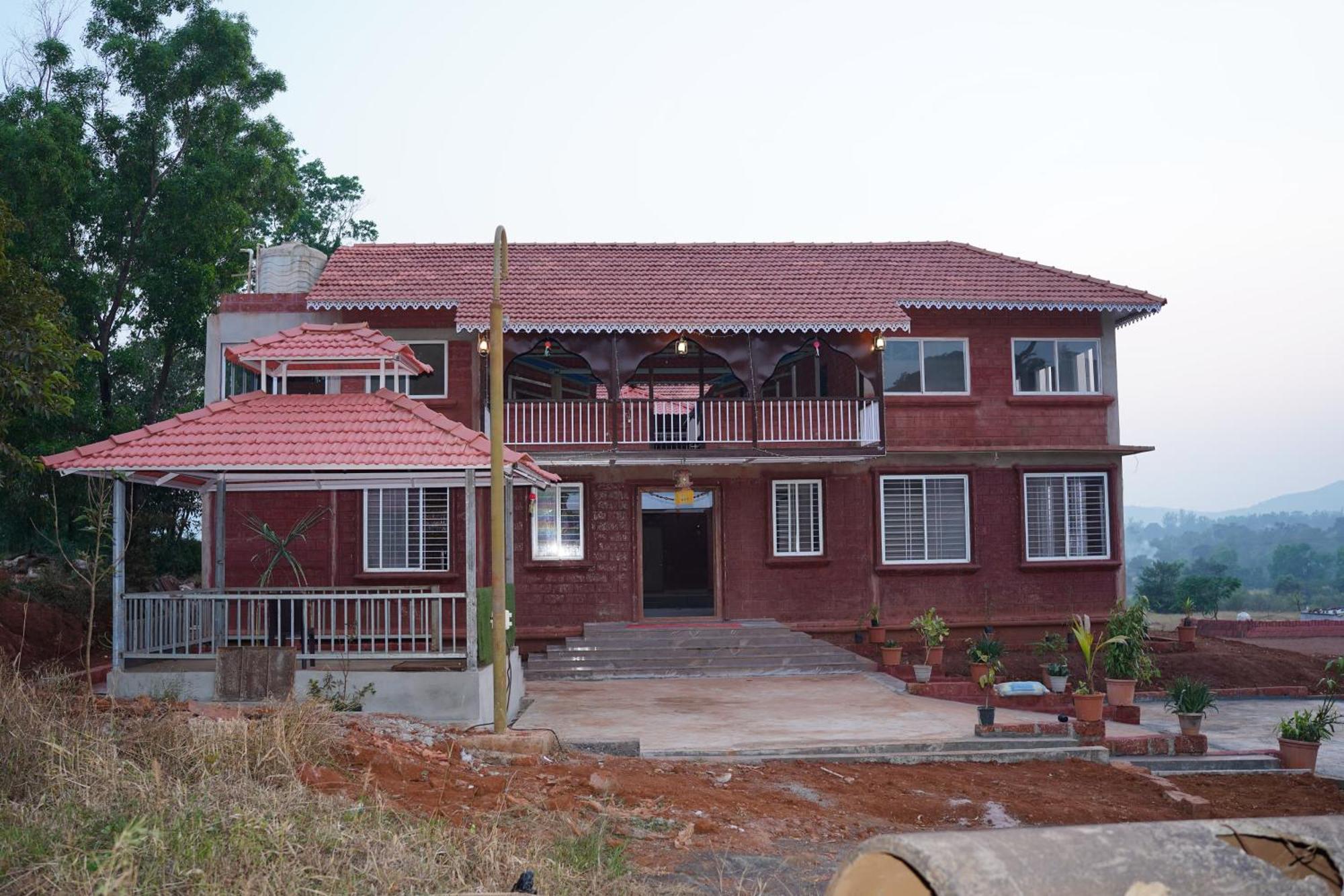 Vanvarsha Resort Chandoli Экстерьер фото